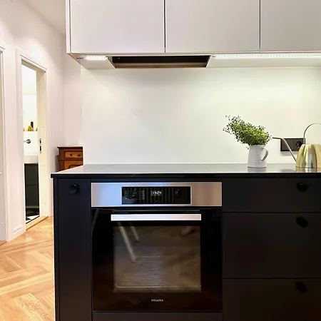 Stunning Kadriorg Apartment Tallinn